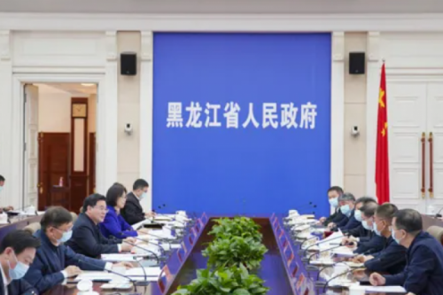 李寅董事長參加黑龍江省上市工作座談會，并代表上市公司做了典型發(fā)言