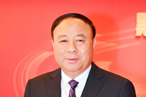 全國(guó)人大代表李寅2025年提案--關(guān)于推動(dòng)分布式電源高質(zhì)量、有序發(fā)展，助力“雙碳”目標(biāo)實(shí)現(xiàn)的建議